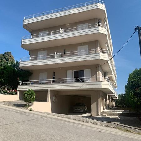 Αβαντιάς Abantias Aparthotel Лутра Едипсу Екстериор снимка
