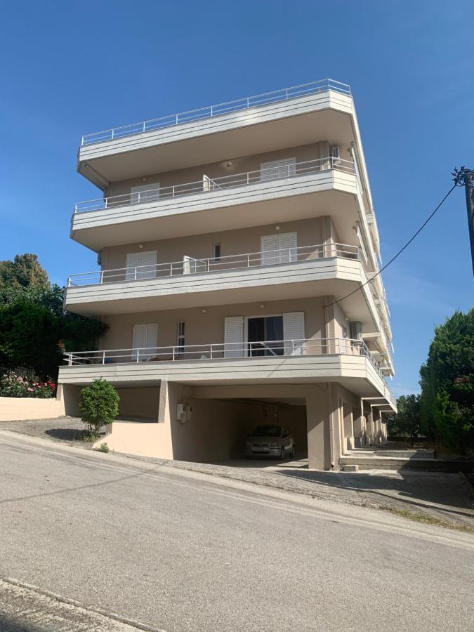 Αβαντιάς Abantias Aparthotel Лутра Едипсу Екстериор снимка