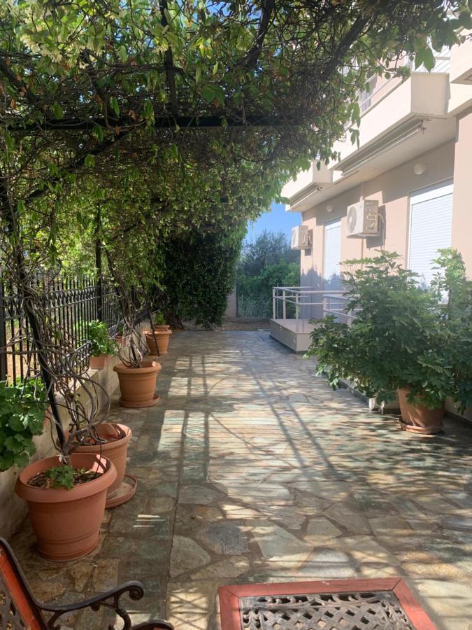 Αβαντιάς Abantias Aparthotel Лутра Едипсу Екстериор снимка